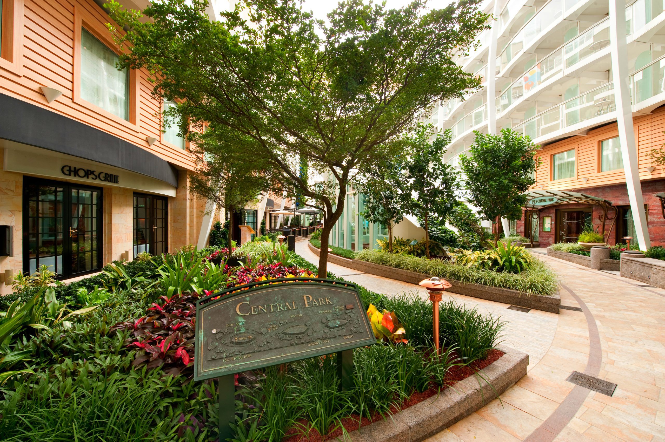 Exploring Central Park: An Overview of the Incredible Park Found on Royal Caribbean's Icon and Oasis Class Shi
