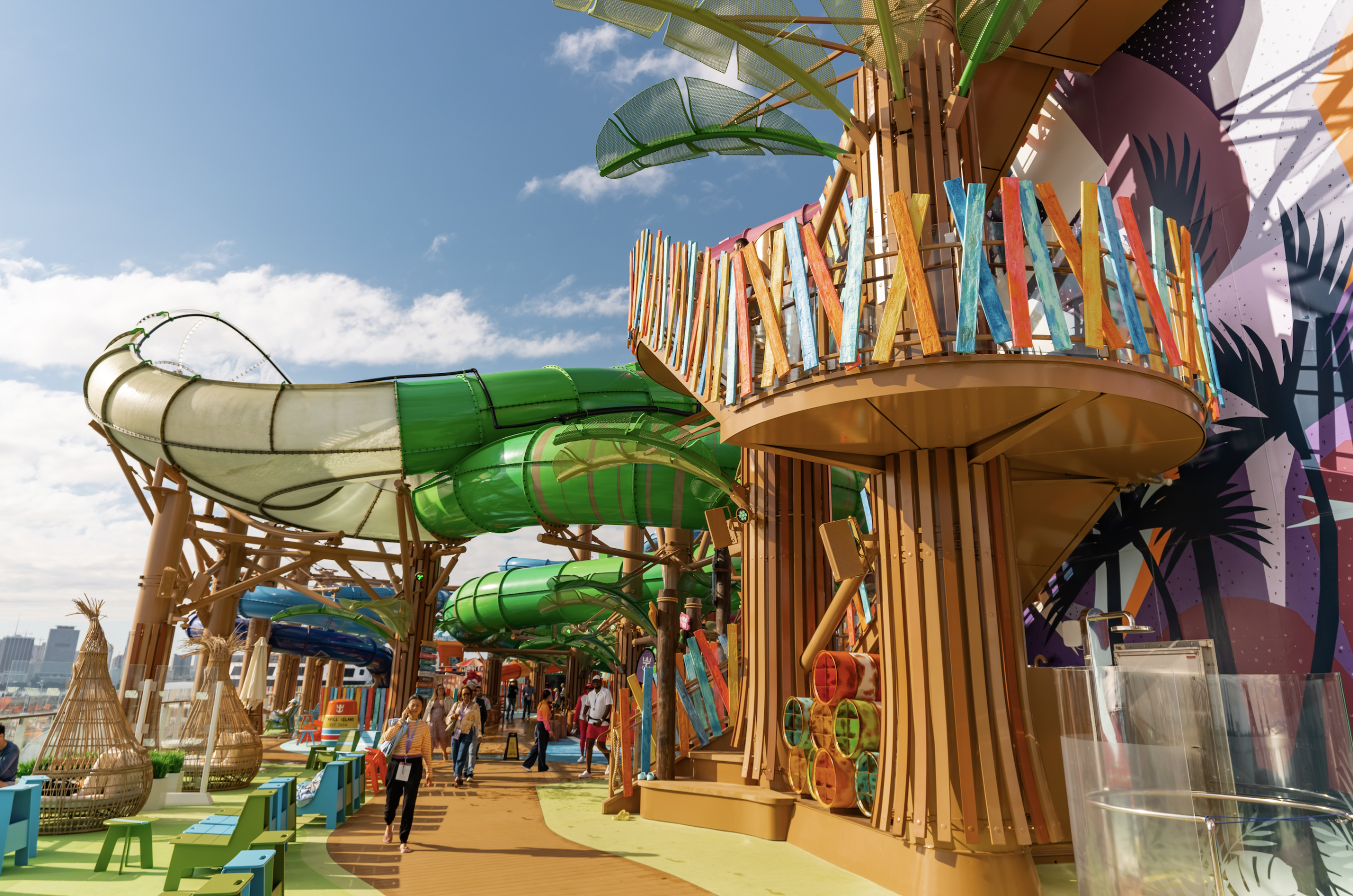 Harr Travel, Icon of the Seas, Category 6, Waterpark, Icon Class, Royal Caribbean