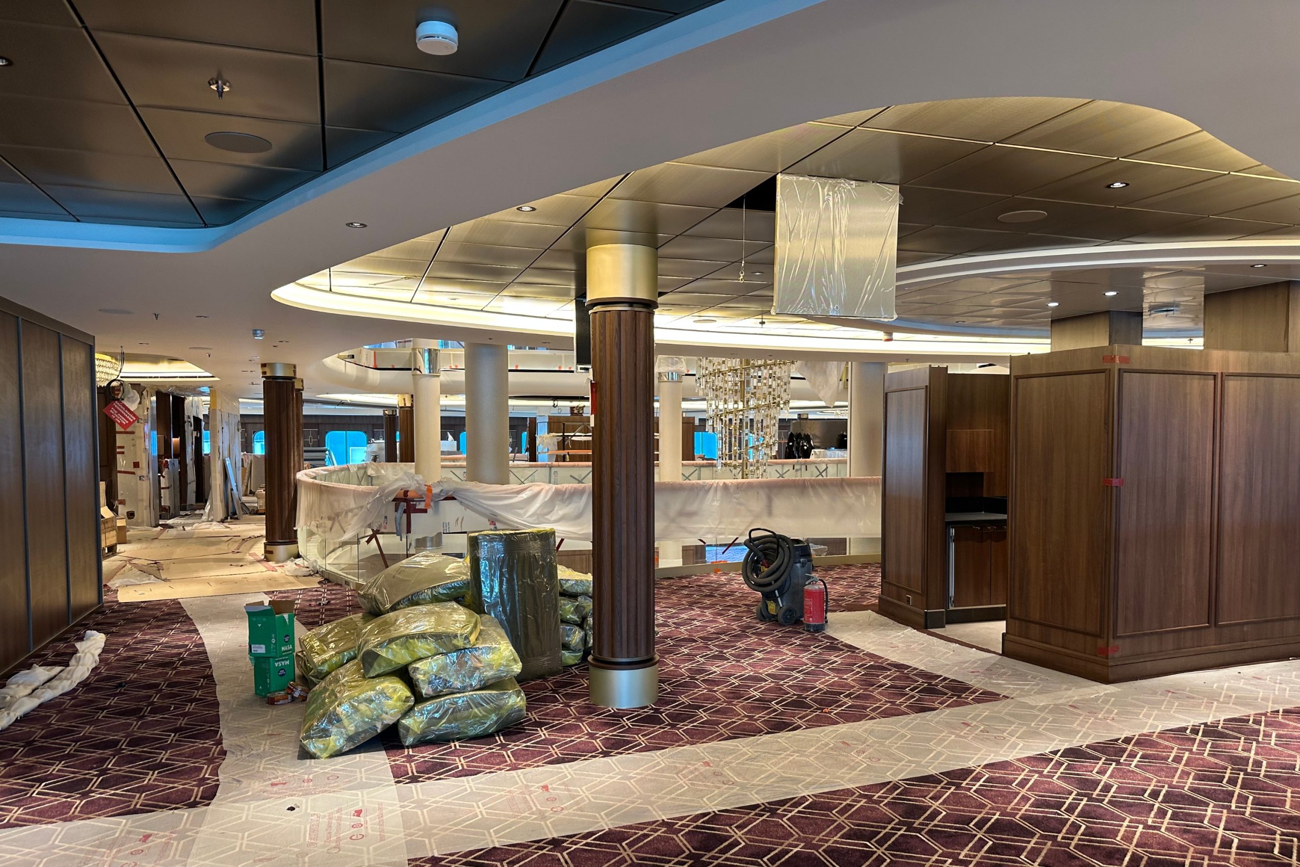 Main Dining Room, Icon of the Seas, Icon of the Seas Construction, Royal Caribbean
