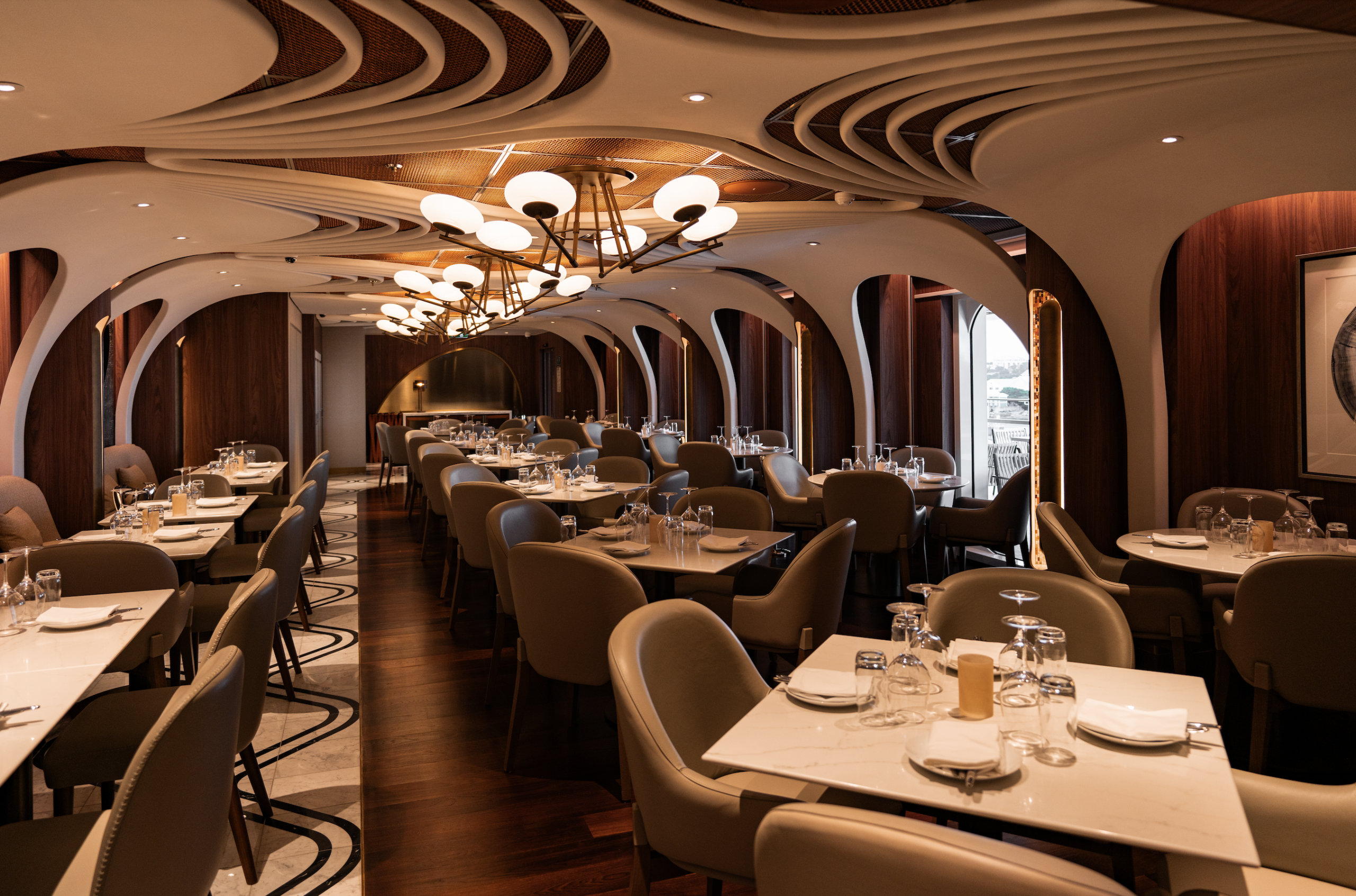 Norwegian Cruise Line, NCL, Prima Class, Norwegian Viva, Onda by Scarpetta