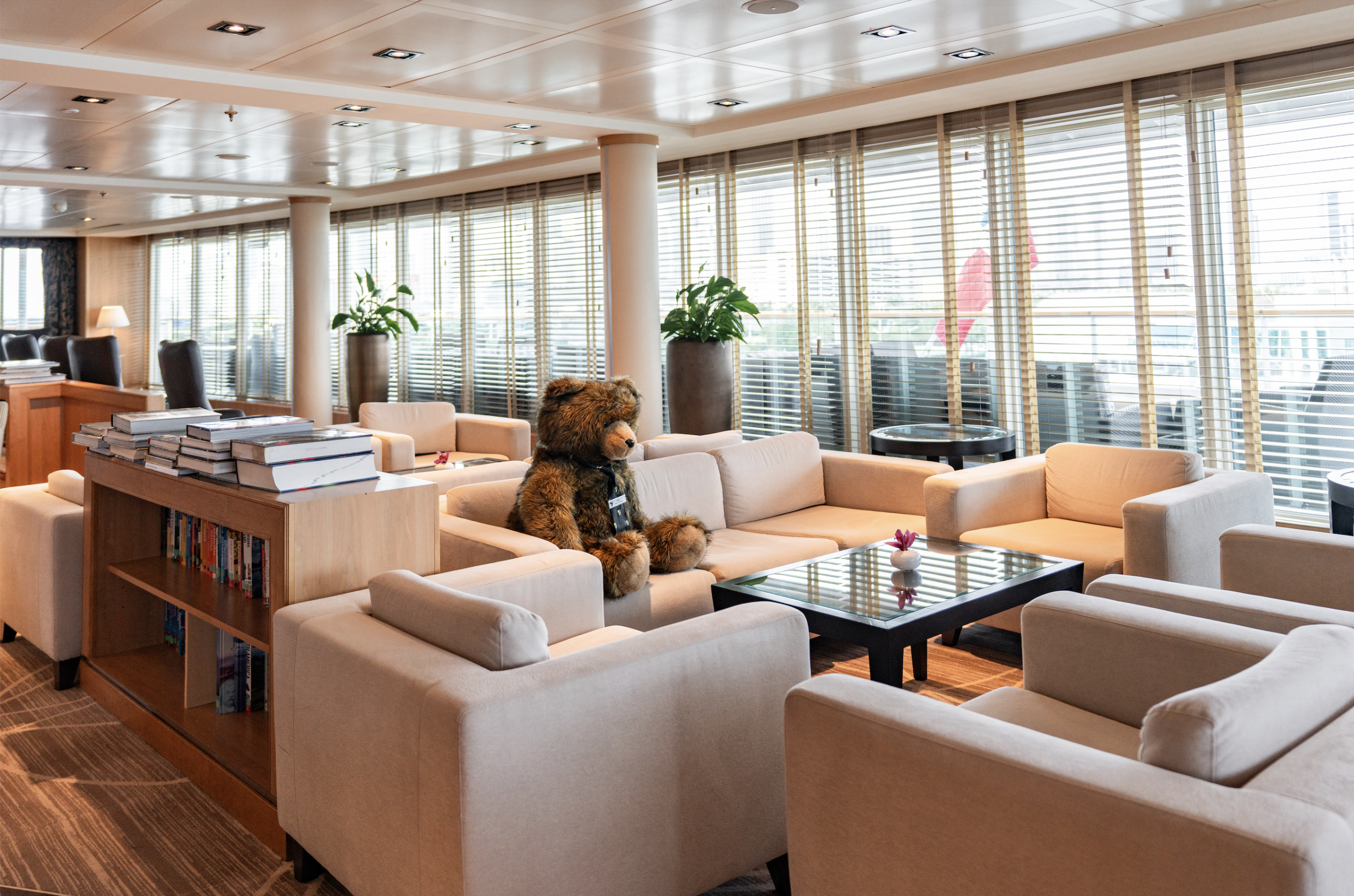 Seabourn Square, Seabourn Cruises, Seabourn Sojourn, Harr Travel