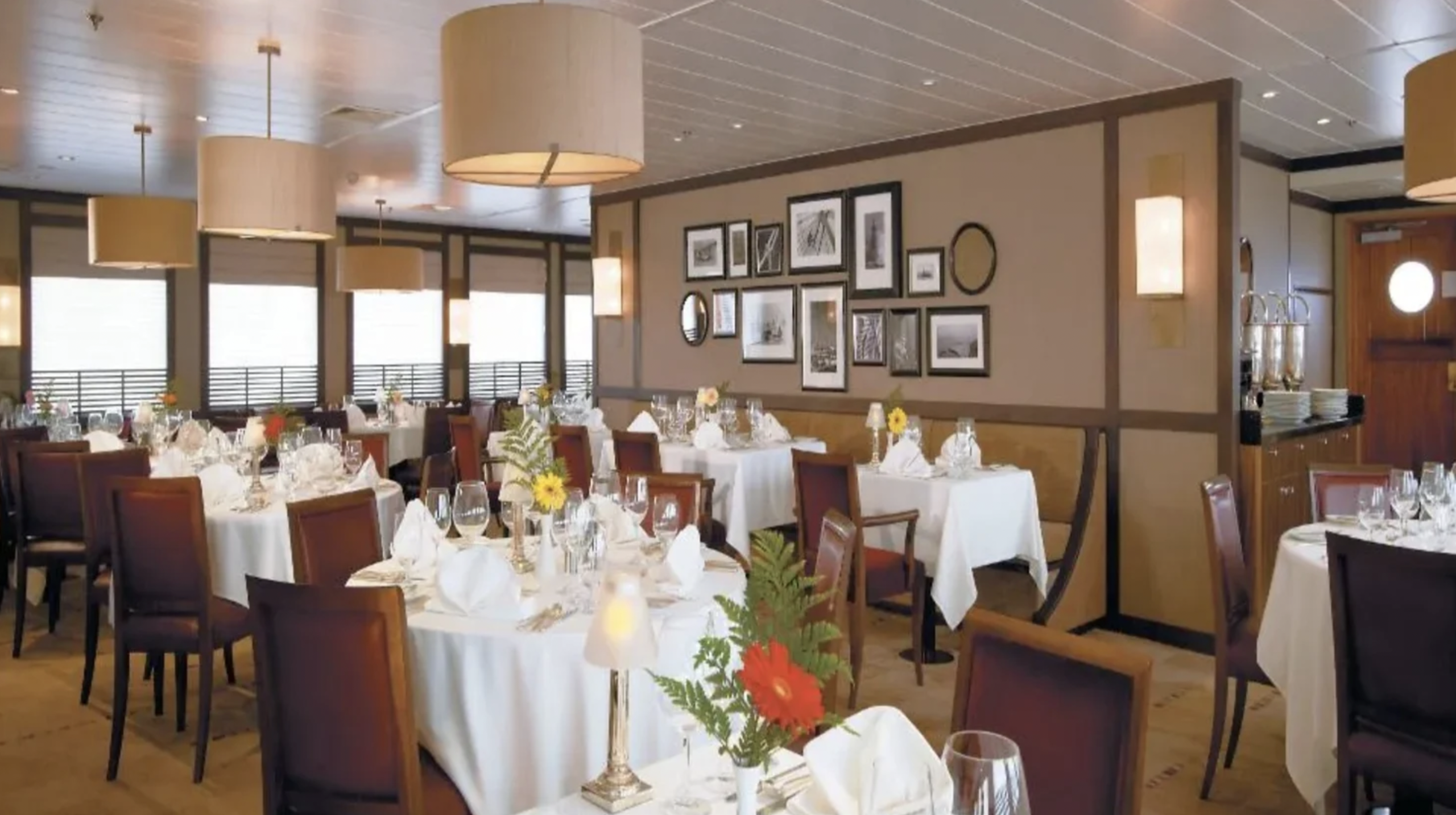 An In-Depth Look at Stella Bistro Onboard a Windstar Ship