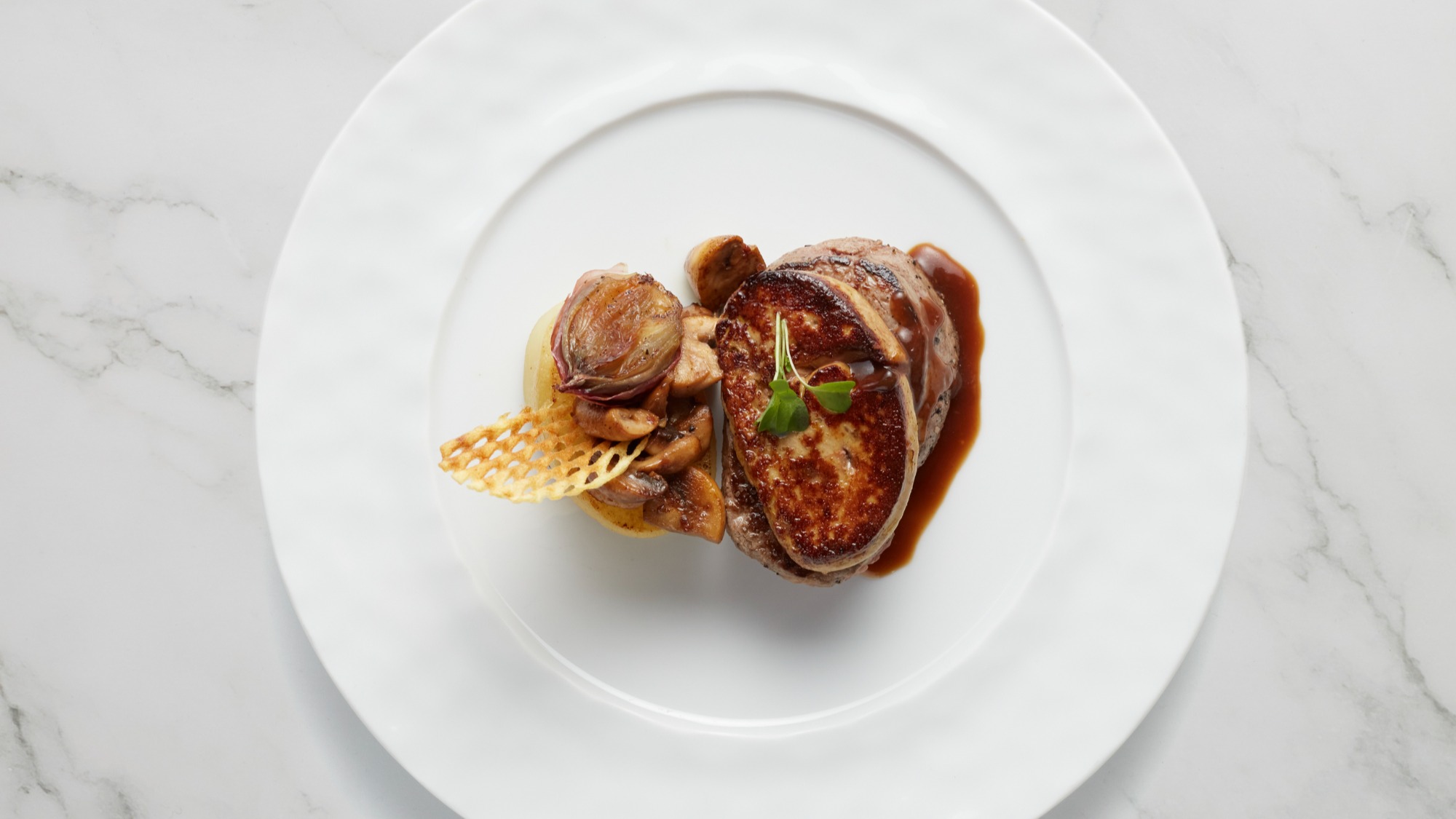 NCL, Le Bistro