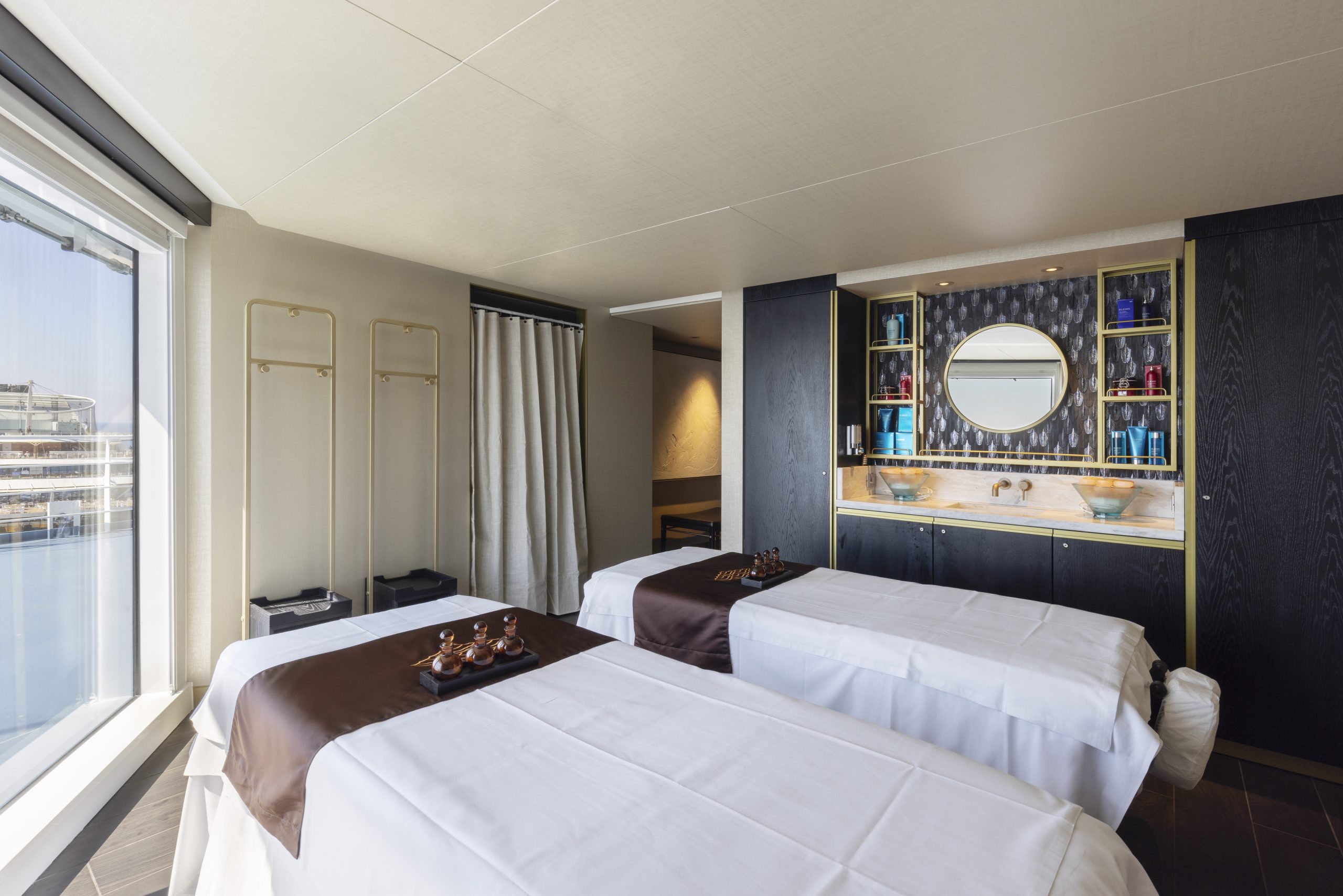 Norwegian Viva, Mandara Spa, Treatment Room
