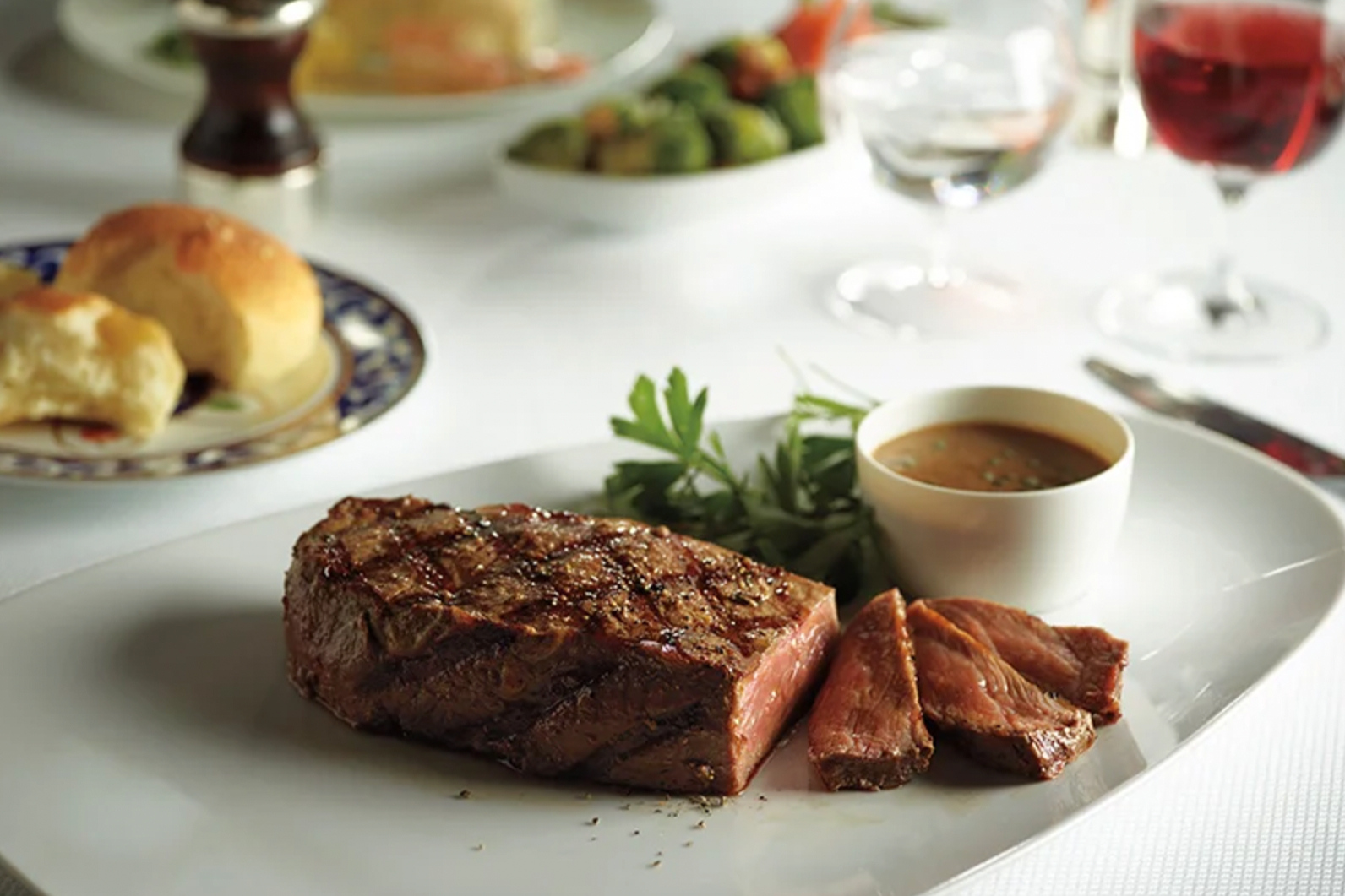 A Closer Look at Pinnacle Grill on Onboard a Holland America Ship