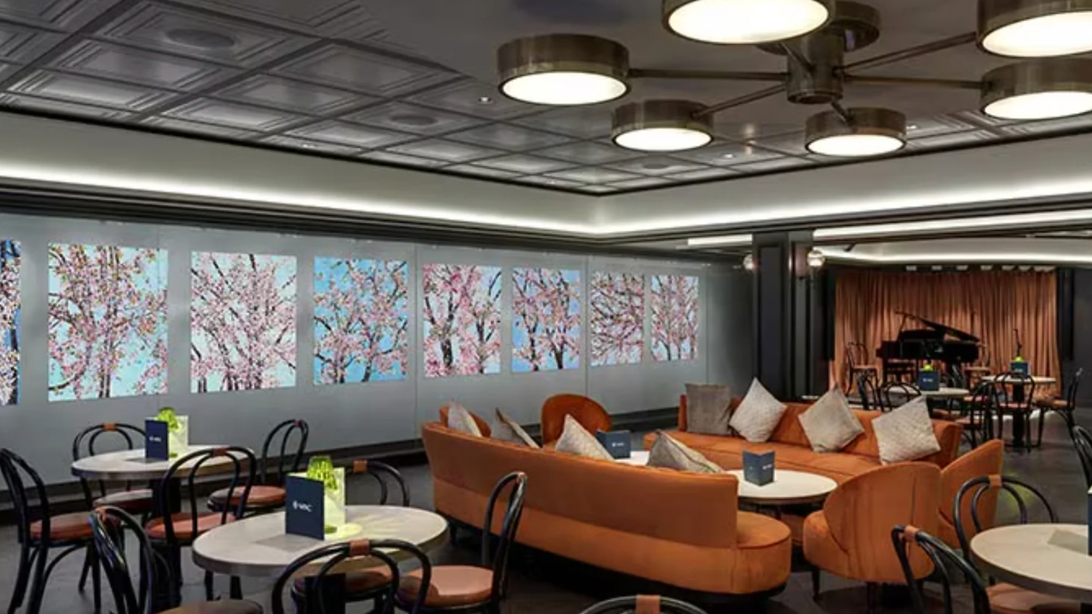 Experiencing Paris Onboard an MSC Cruise Ship at L'Atelier Bistrot