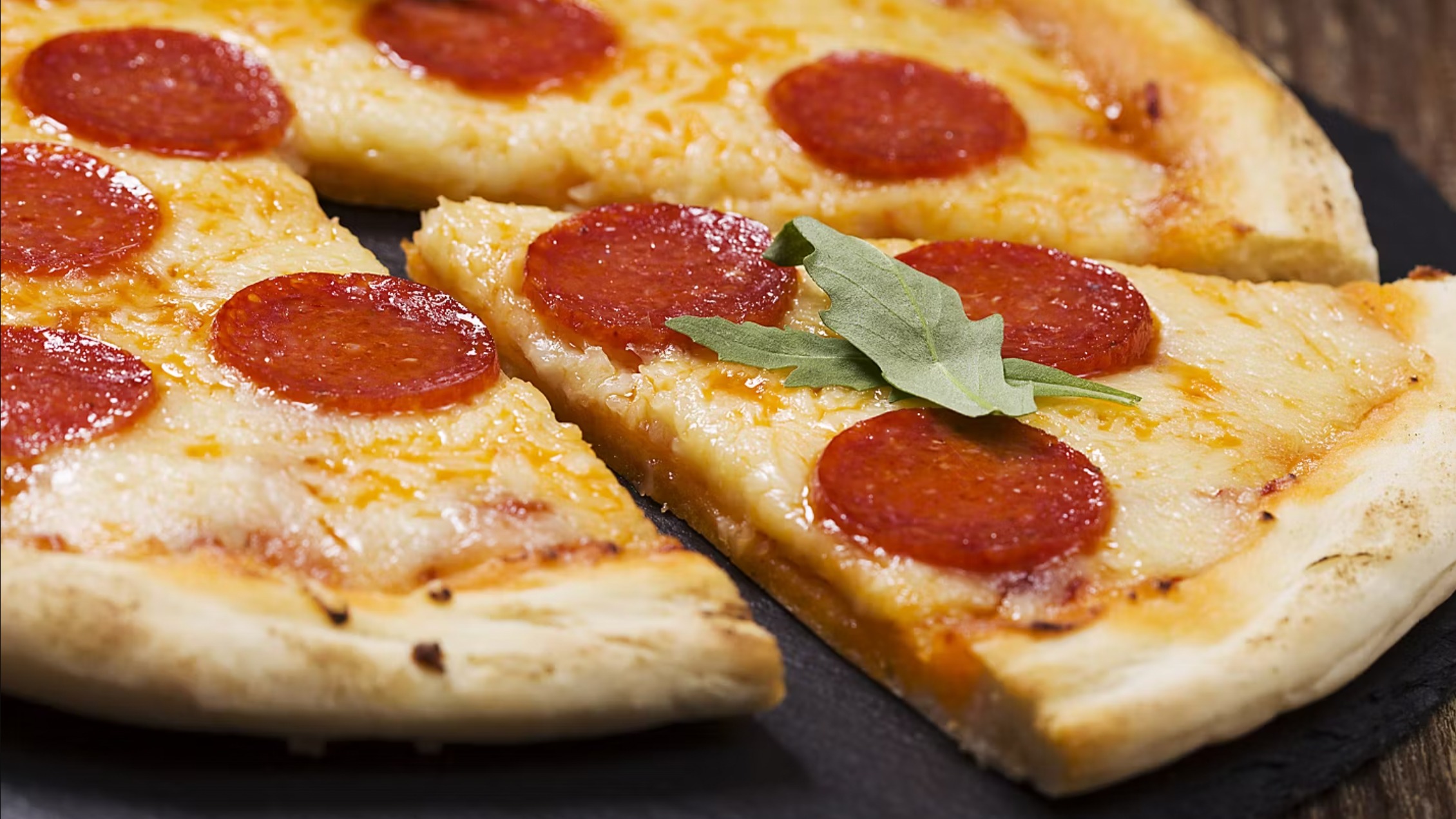 Royal Caribbean, Sorrento's Pizza
