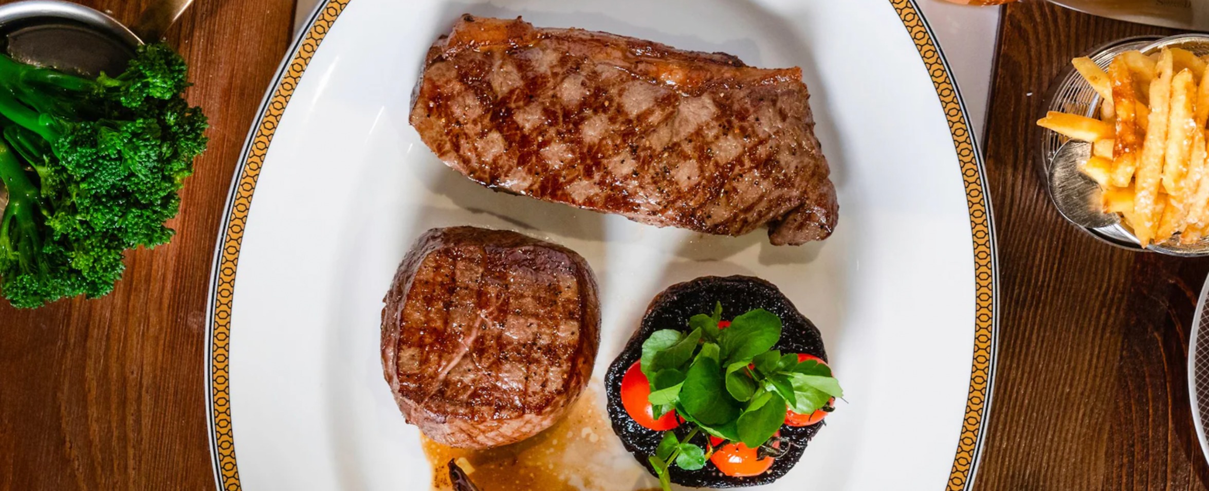 Cunard, Steakhouse at the Verandah