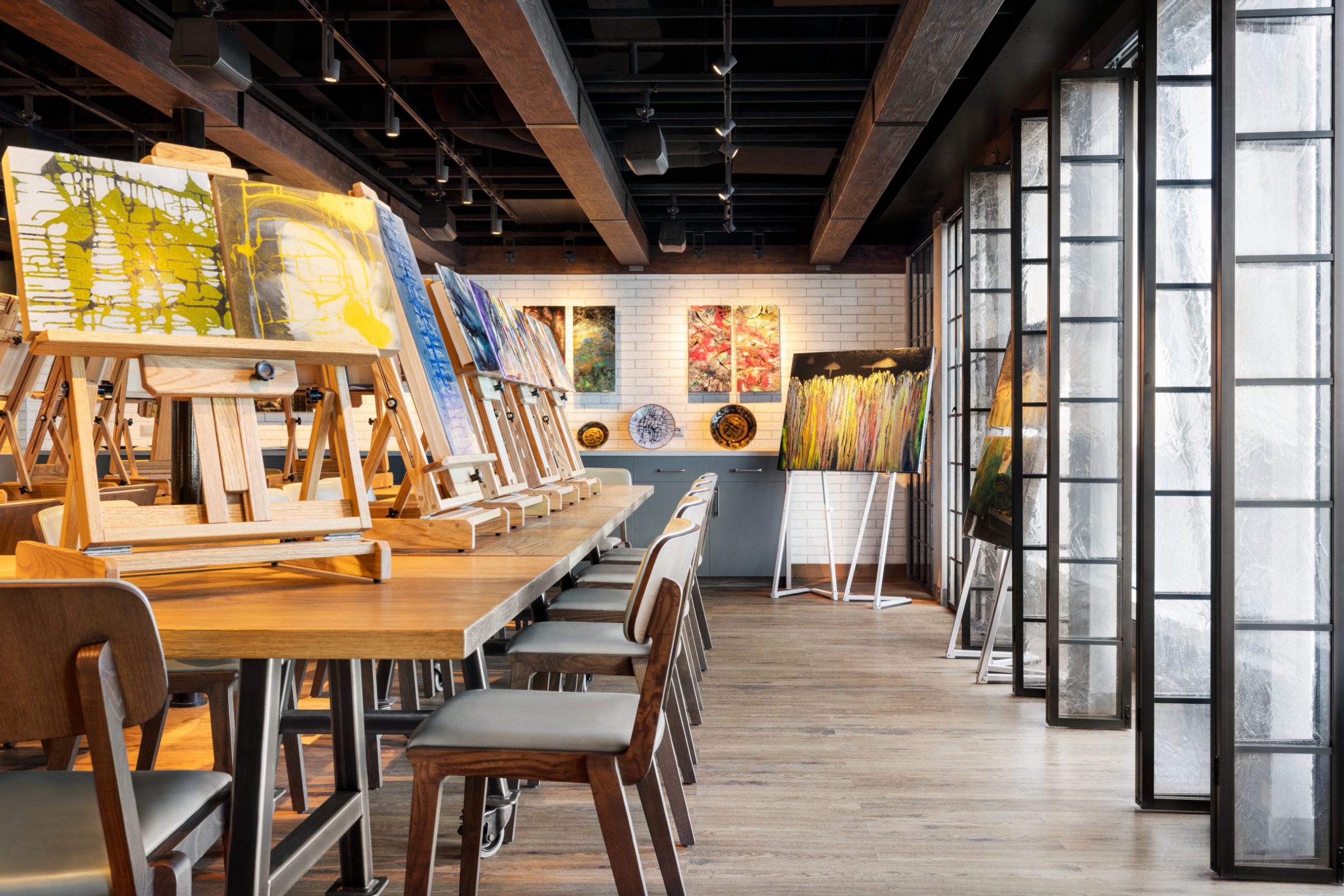 Explore Your Creativity at the Artist Loft on an Oceania Cruise