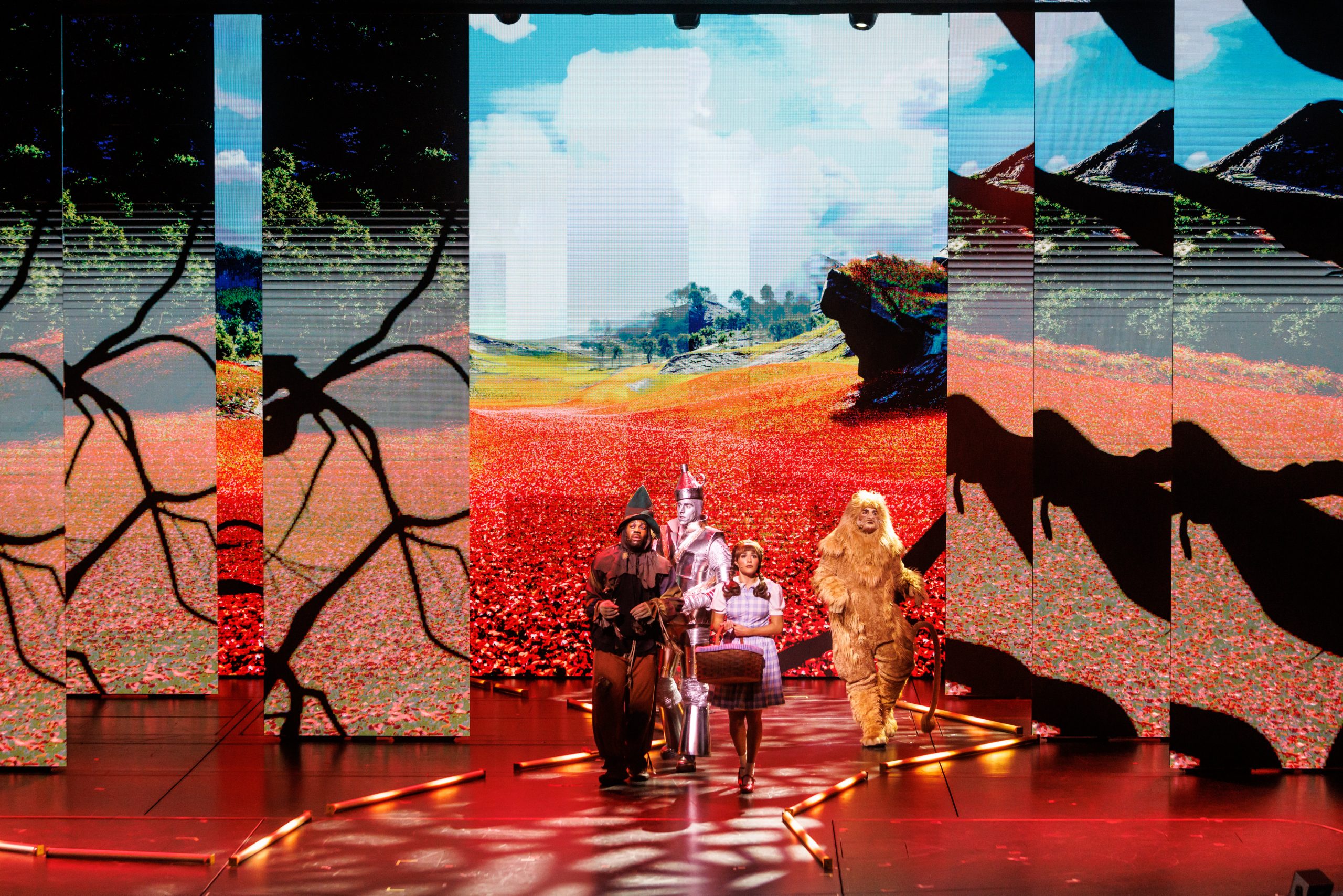 Royal Caribbean, Wizard of Oz, Royal Theater