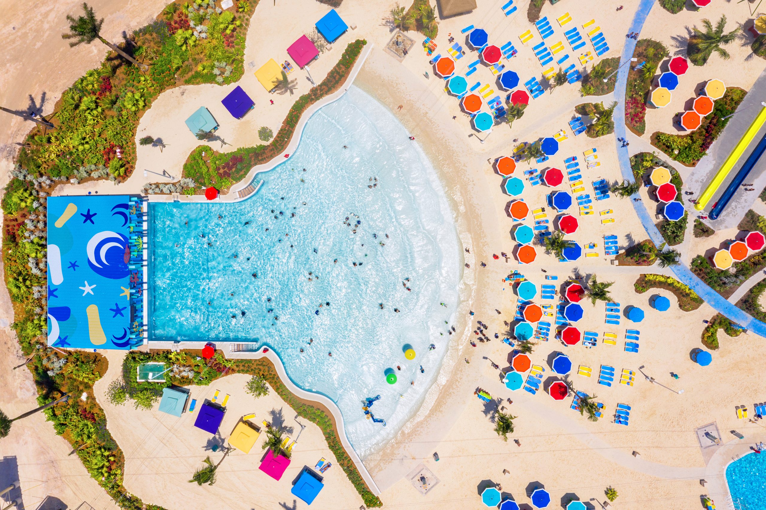 Royal Caribbean, Thrill Waterpark, Daredevils Tower, Wave Pool