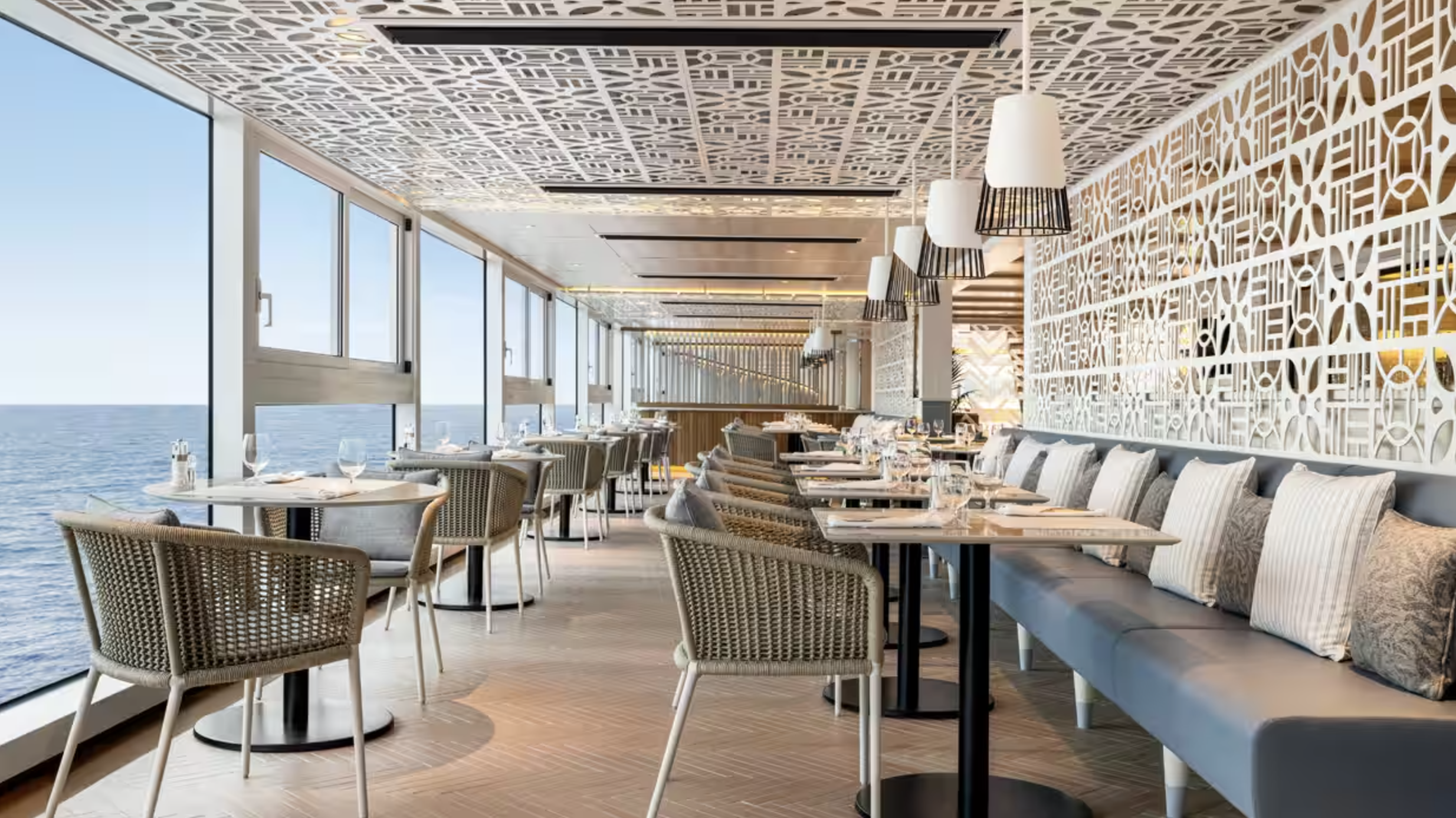 Oceania Cruises, Dining Guide, Aquamar Kitchen