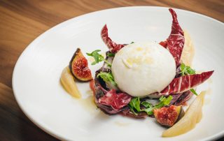 The Ultimate Guide to All the Dining Options Onboard NCL's Breakaway & Breakaway-Plus Class Ships