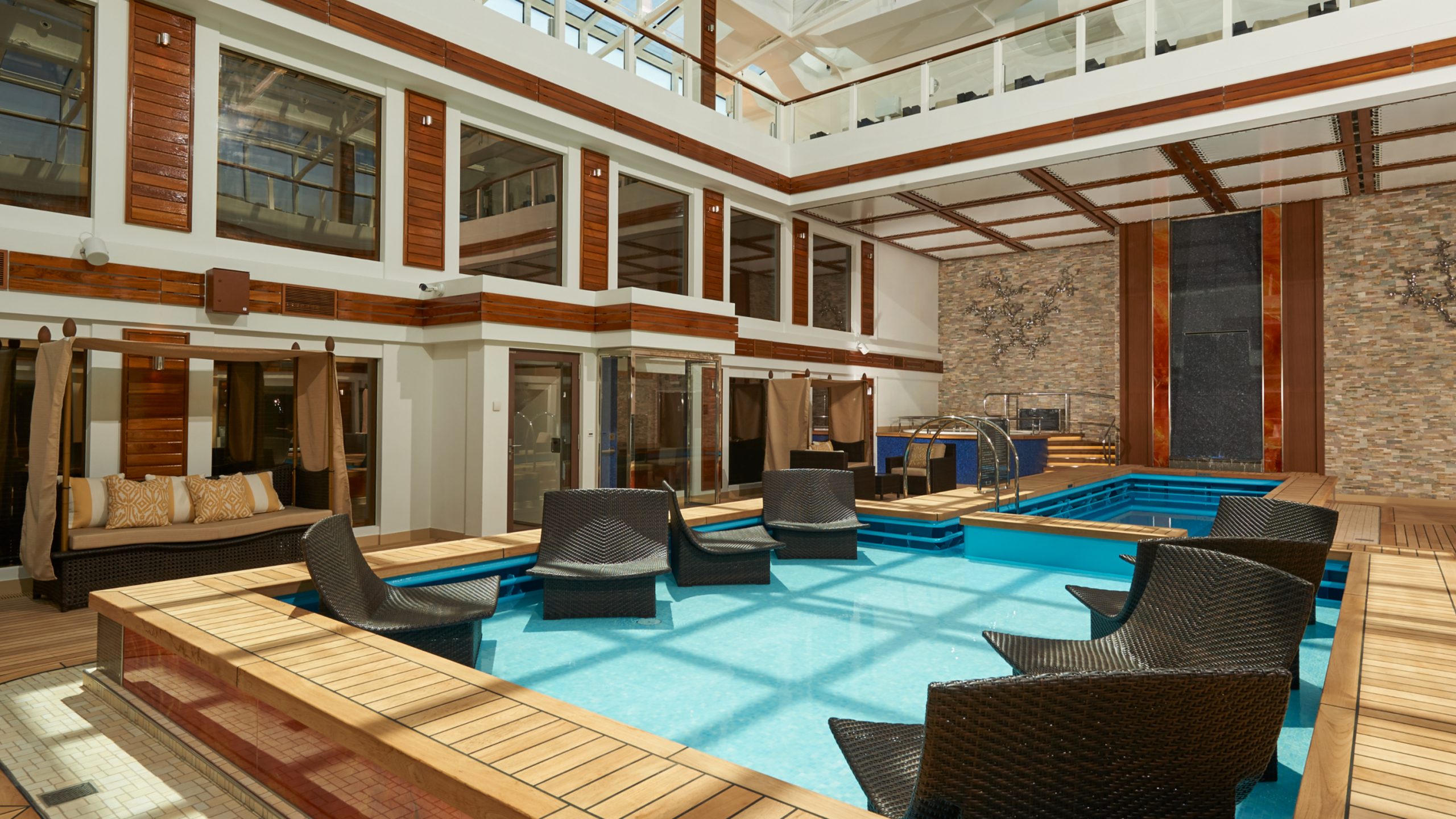 NCL, Norwegian Cruise Line, Norwegian Joy, Haven Pool