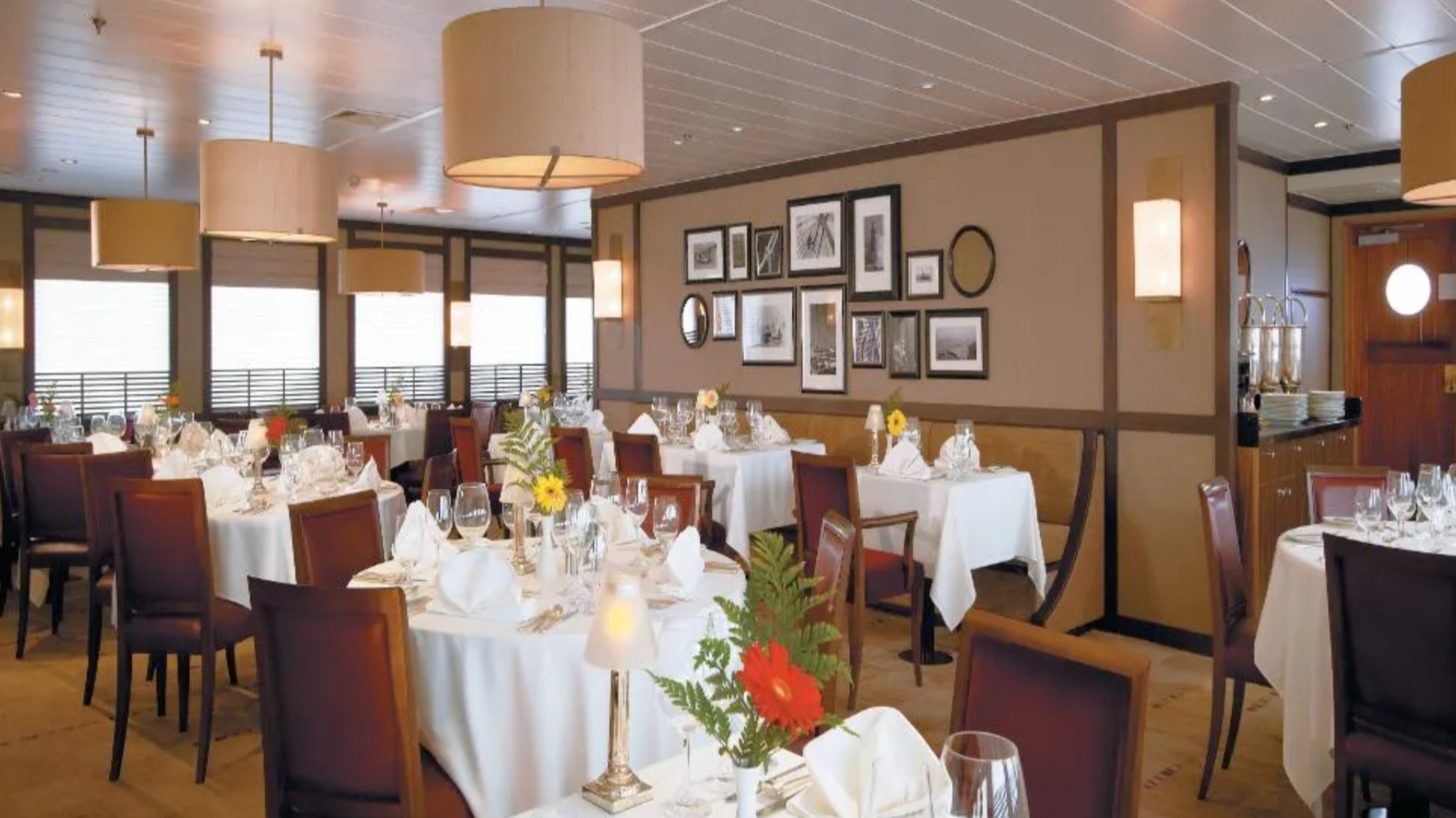 Windstar, Stella Bistro